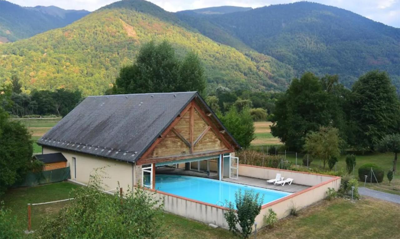 Le 102, T3 Pour 5 Personnes, Vue Montagne, Classe 2 Etoiles Nf, Parking, Piscine En Ete Bagnères-de-Luchon Екстериор снимка