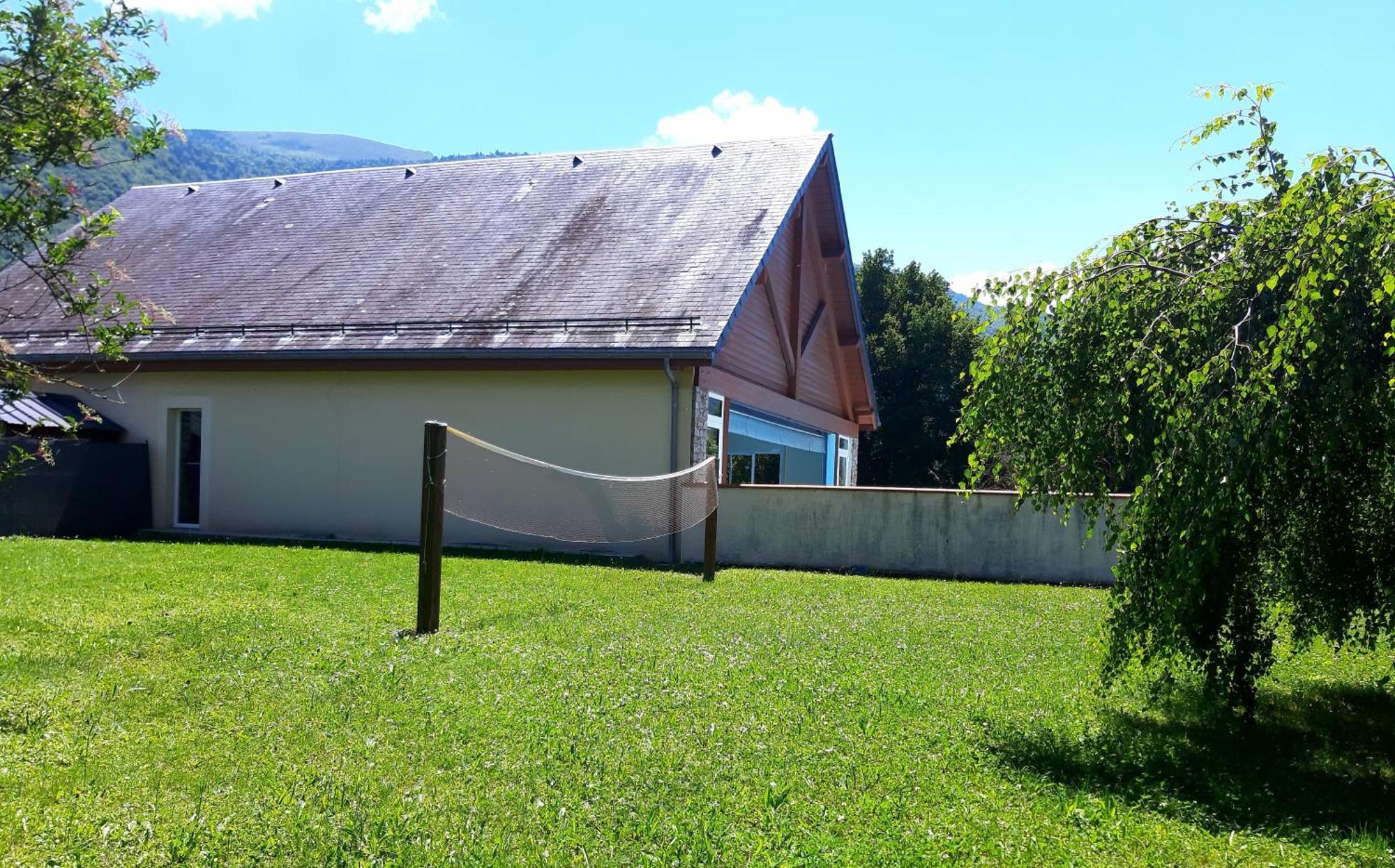 Le 102, T3 Pour 5 Personnes, Vue Montagne, Classe 2 Etoiles Nf, Parking, Piscine En Ete Bagnères-de-Luchon Екстериор снимка